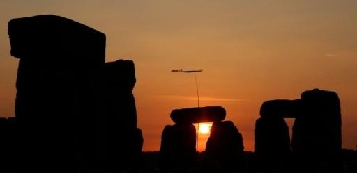 Ghent bio-engineers discover 17 monuments at Stonehenge site
