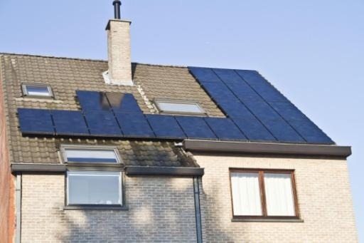 Brussels solar panel owners take affair to court