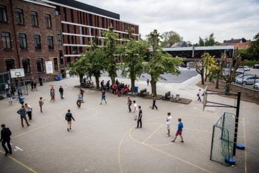 Less than one child in 8 leaves school without qualifications in Flanders