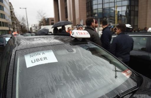 Large taxi protest held in Brussels over the expansion of Uber