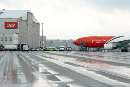 A branch of the Belgian company CMB is interested in taking on TNT Airways