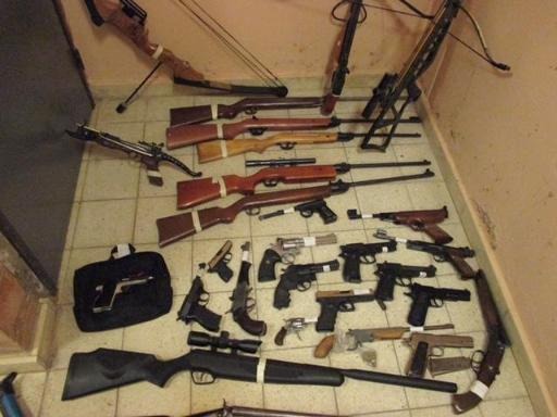 Thousands of unregistered weapons in Belgium