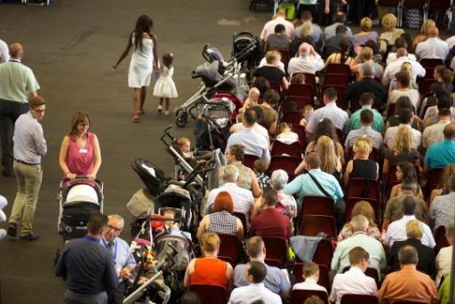 Almost 30,000 Jehovah’s Witnesses in Ghent for 3-day congress