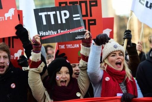 Human Rights League requests investigation into police bullying at anti-TTIP protests