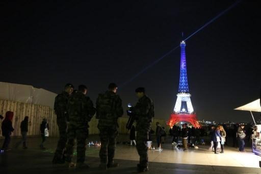 Paris attacks – Over 1,200 raids and 165 arrests since state of emergency declared