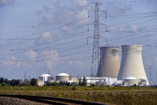 100,000 signatures against restart of reactors Doel and Tihange