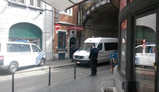 Several people arrested during police raid next to the Brussels south station