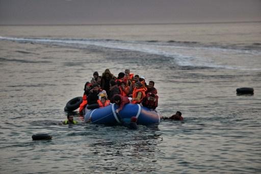 Migrant crisis – Nineteen migrants rescued from the Channel off the British coast