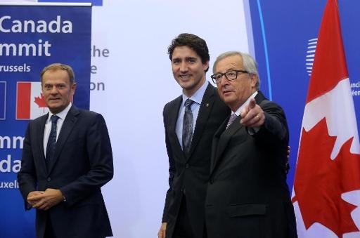Transatlantic Free-Trade Treaty – “We never threatened Wallonia”
