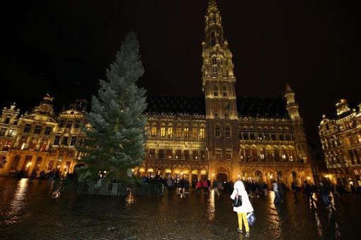 Brussels City Council inaugurates new lighting for the Grand Place