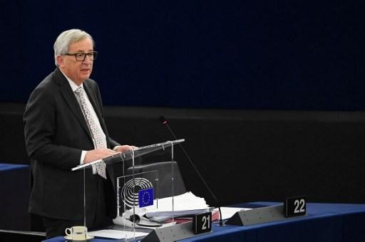 Juncker argues in favour of instigating EU minimum wage