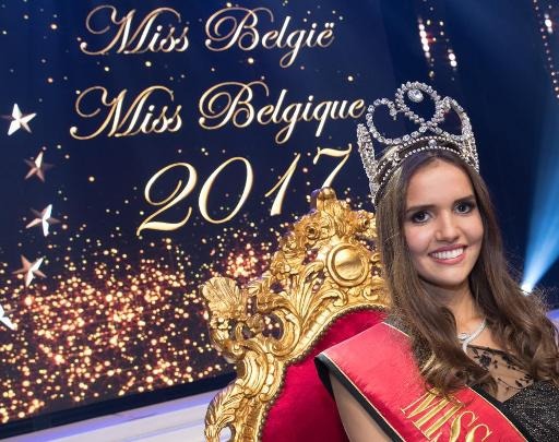 Romanie Schotte is crowned Miss Belgium 2017