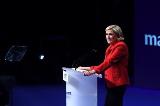 Twenty-five Nobel economists denounce the anti-European program of Marine Le Pen