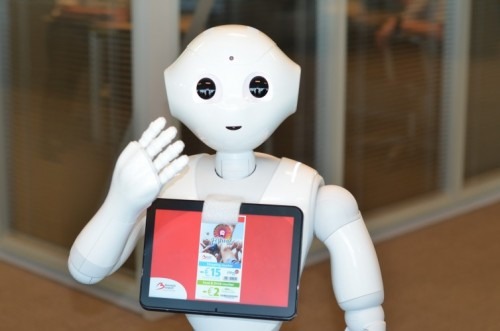 A robot to assist the 232,000 passengers expected at Brussels Airport this weekend