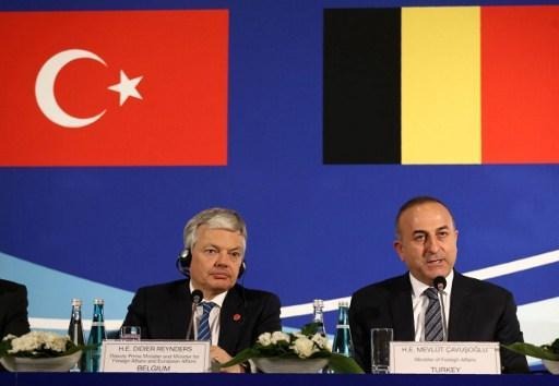 Turks in Belgium (including city councillor) subject of Turkish investigations