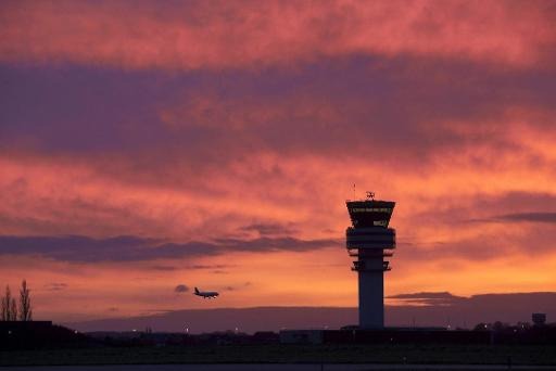 Overflying in Brussels: the court partly ratifies prohibitory injunction against noise nuisance