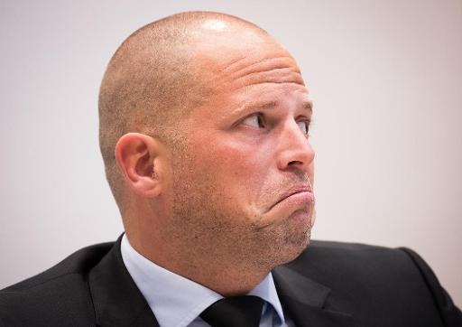 Francken wishes to fight against bogus foreign students