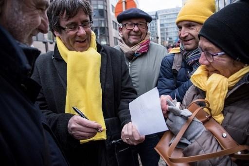 Catalonia crisis – Puigdemont ready to go back if re-elected on the 21st of December