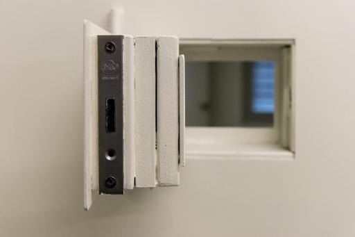 Close to 300 cell phones found in prisons in 2017