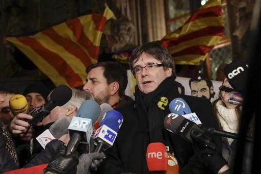 Catalan crisis: Puigdemont participates in Leuven support rally
