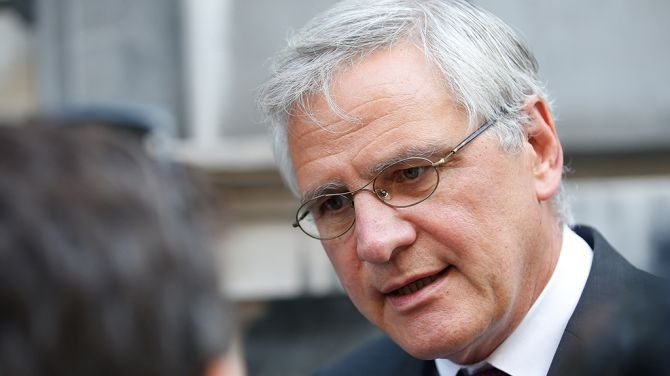 Peeters wants to do something about high supermarket prices