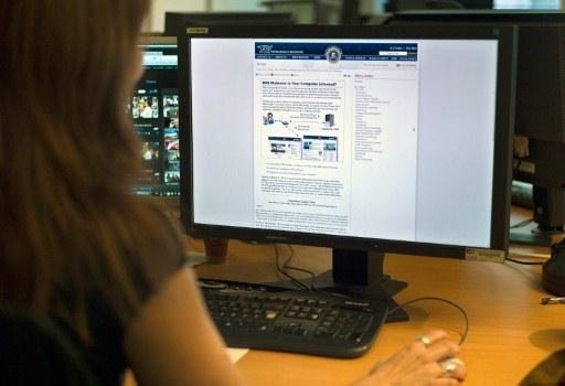 Cybercriminals recruiting youngsters via social media and at school gates