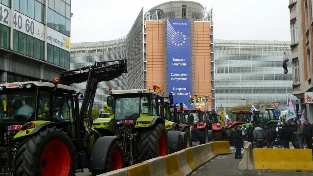 Fugea will demonstrate with a large number of tractors in Brussels on Monday