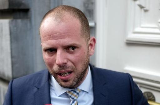 Francken off to Tirana to dissuade Albanians from flocking to Belgium