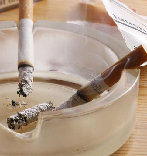 Some 23% of Belgians are smokers