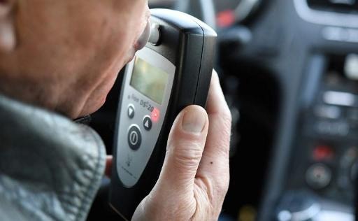 Wines and spirits federation wants more breathalyser tests in public places