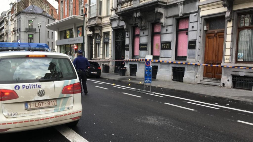 Man opens fire with machine gun at restaurant on Avenue Louise in Brussels