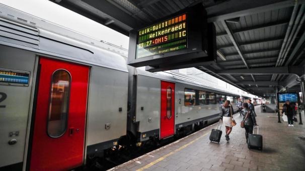 Asbestos traces in two SNCB trains