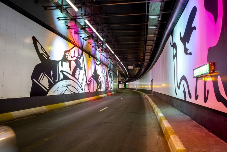 Renovated Porte de Hal tunnel looks arty