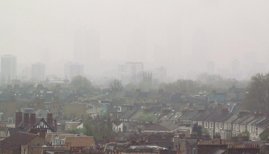 Only seven countries meet WHO air pollution standards