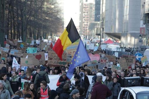 Around 30,000 people march for climate in Brussels