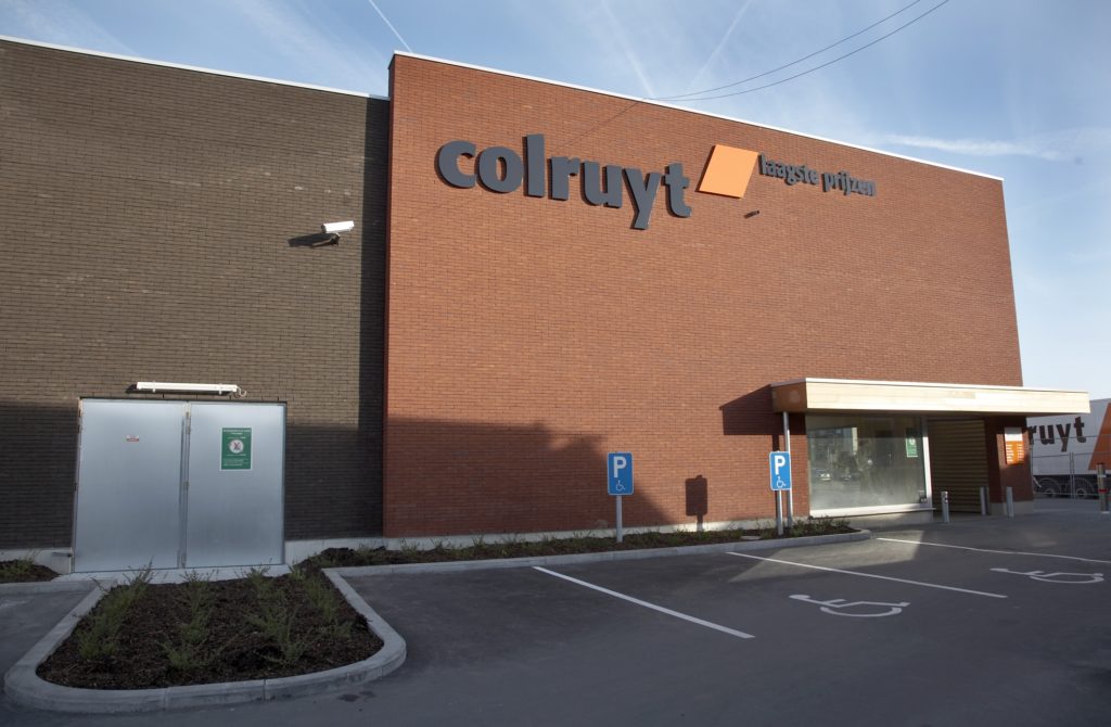 Colruyt 'Collect & Go' products found to be more expensive than in store