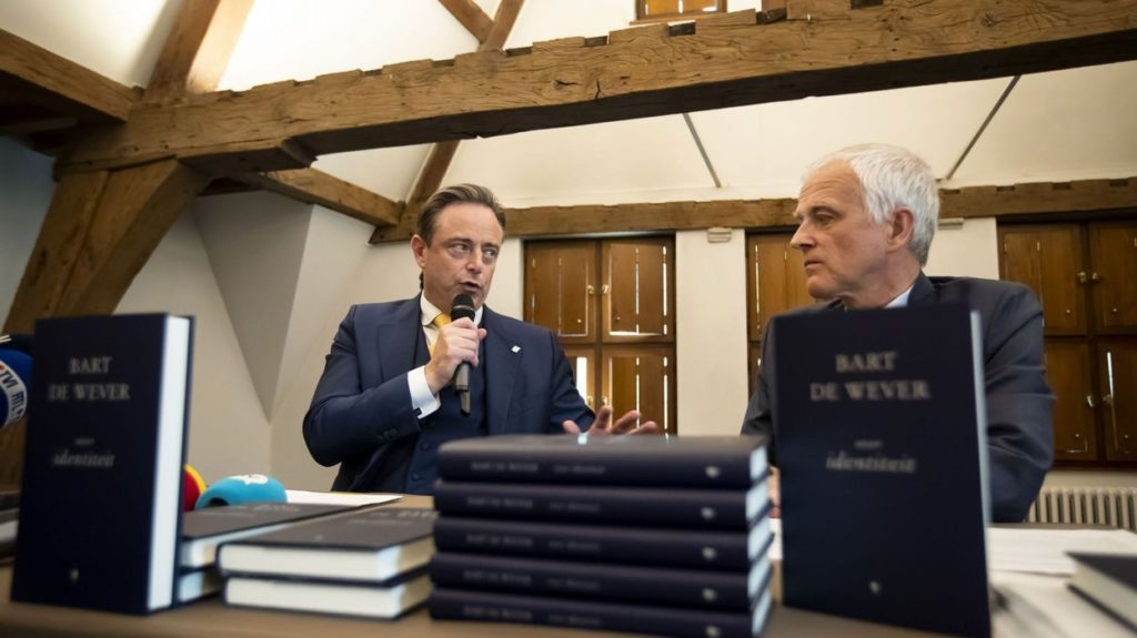 N-VA's Bart De Wever shares his vision of the Flemish identity in new book
