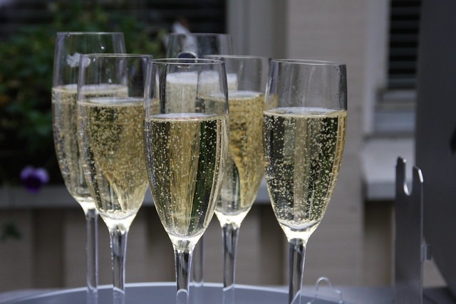 Belgian sparkling wine beats champagne in world wine competition
