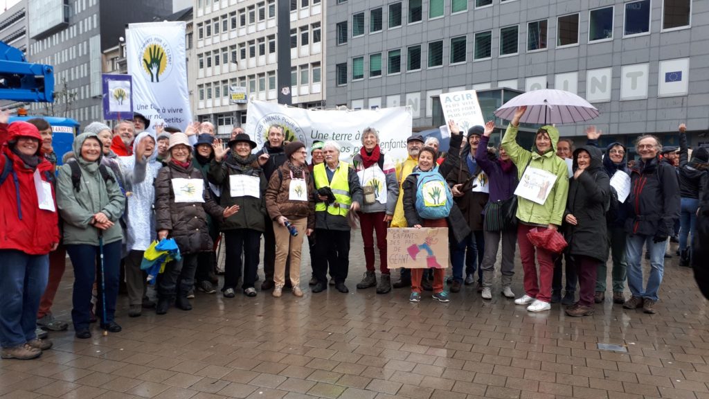 'Grandparents for climate' march in Brussels as federal parliament is sworn in