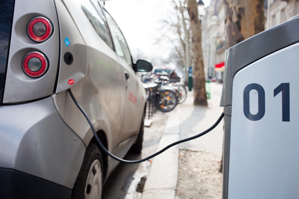 Car manufacturers pre-empt fossil fuel ban by switching to electric