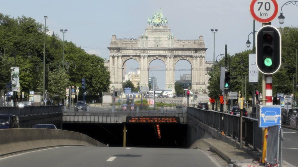 Two Brussels tunnels shut down until late Monday