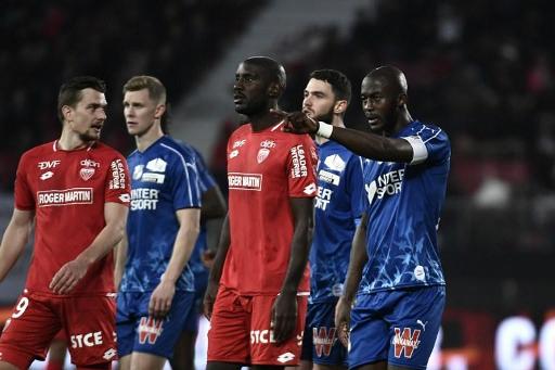 France football league rolls out online anti-discrimination tool