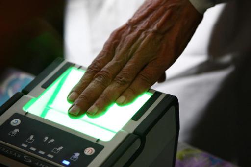 Government plans to include fingerprints on identity cards from 2020