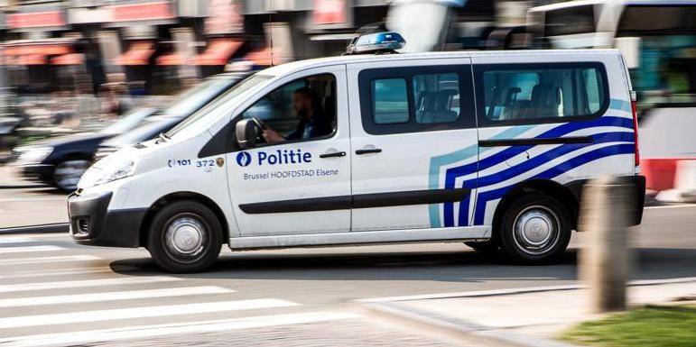 Koekelberg car chase driver hands himself over to police