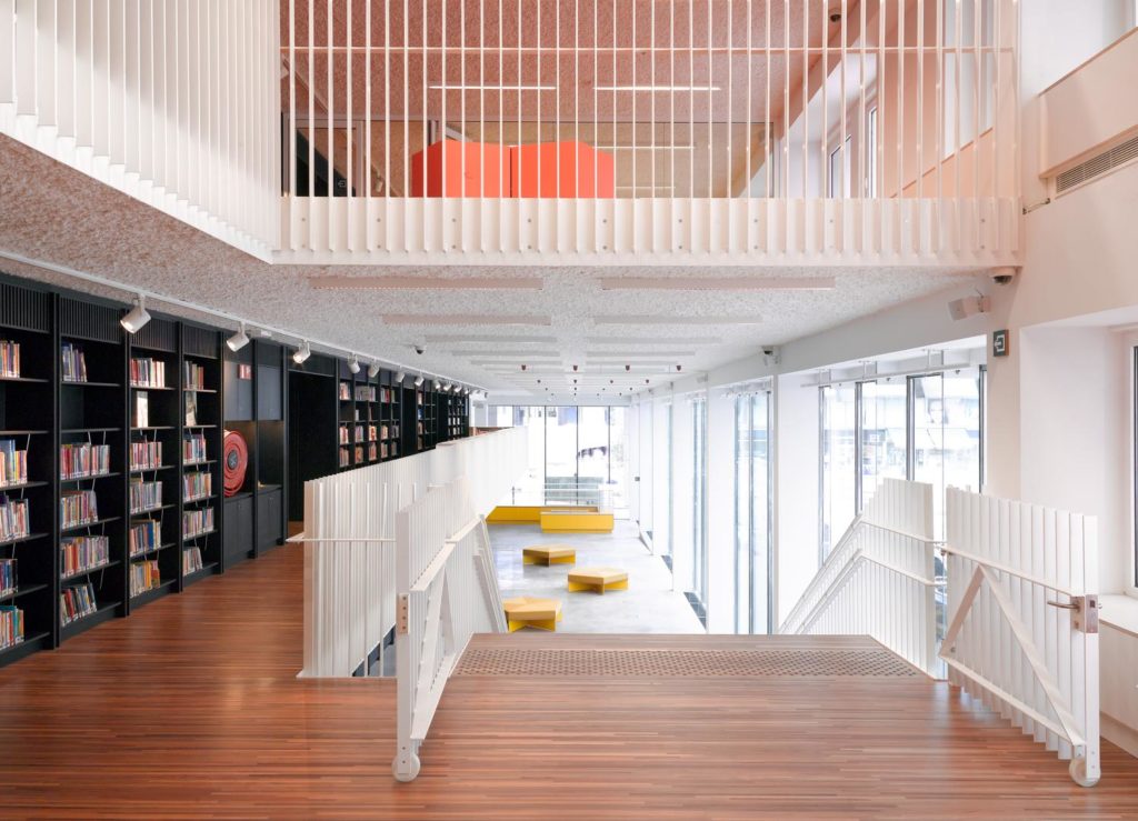 Brussels library creates 'open house' with independent access