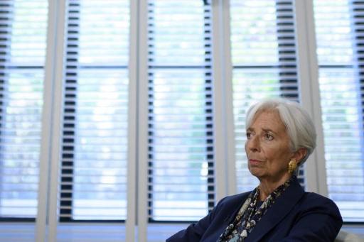 Global economic growth "threatened", departing IMF chief says