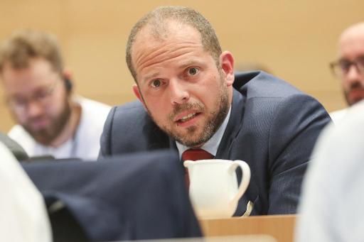Ensuring a balanced budget is key to efforts to form new Flemish government, says Francken
