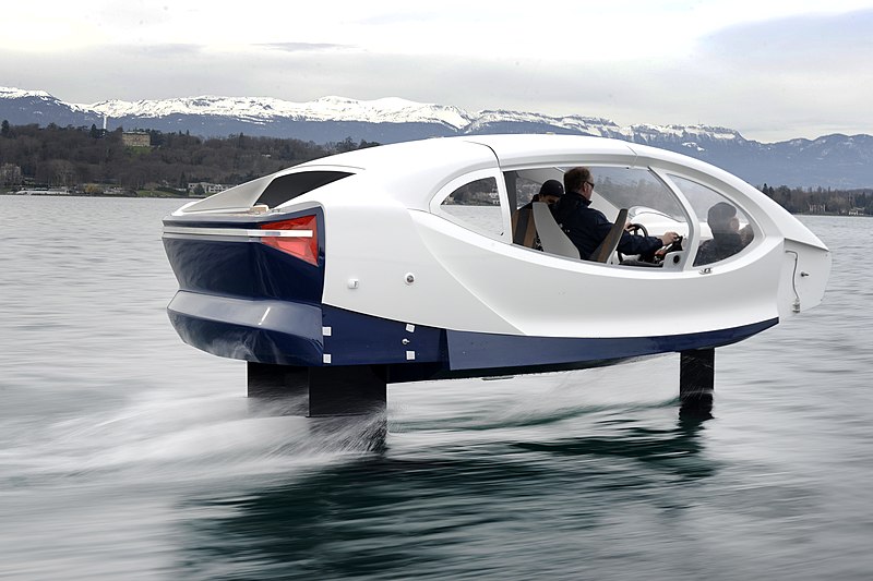 Brussels tests electric water taxi for first time