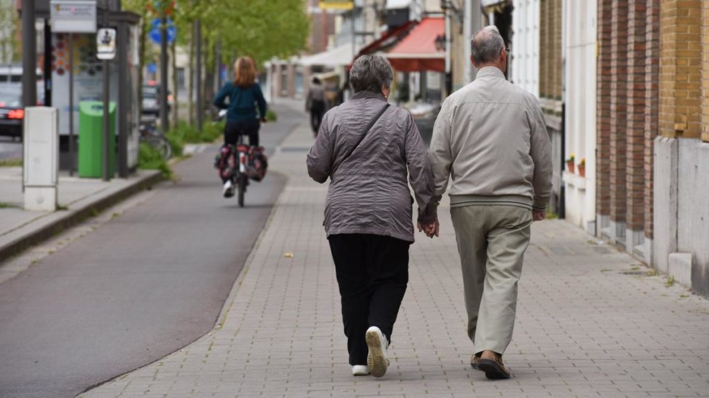 Belgian minister calls for a minimum €1,500 pension