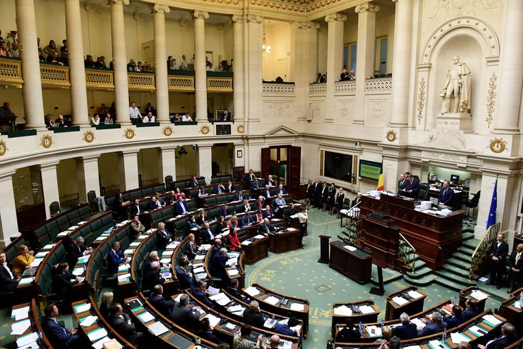 Belgian government to go into 'shutdown' on Thursday night